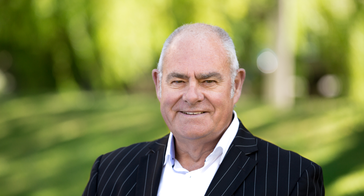 QLDC acknowledges the passing of former Councillor Ross McRobie